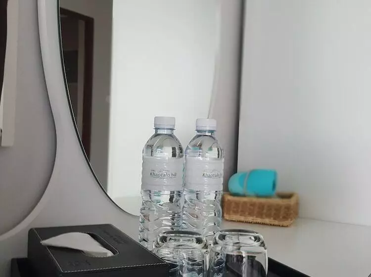 Hotelli Retreat Resort Pattaya
