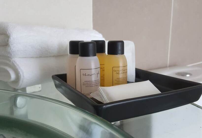 酒店 Retreat Resort Pattaya