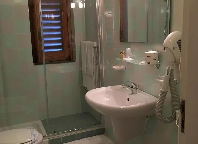 ホテル Ristorante O Palmo Inn