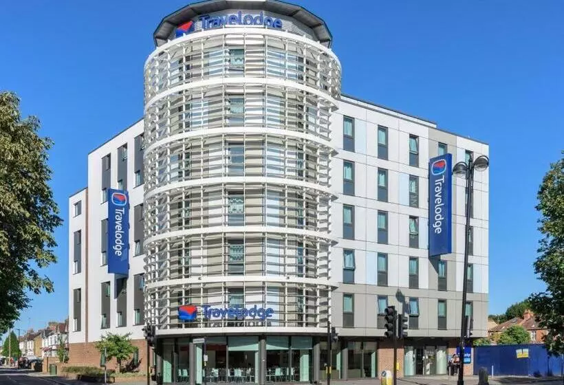 ホテル Travelodge London Hounslow