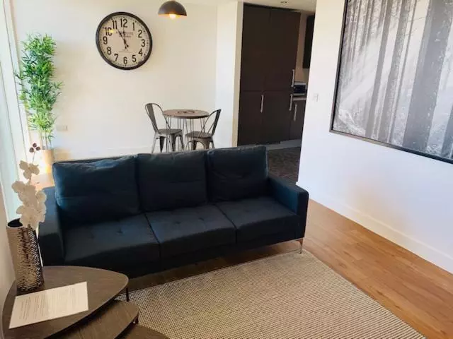 هتل Vizion Apartments