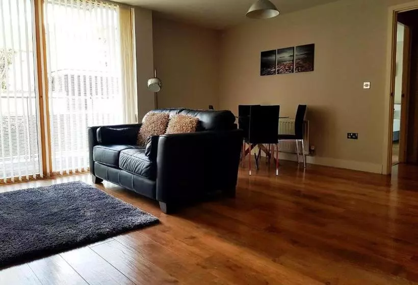 هتل Vizion Apartments