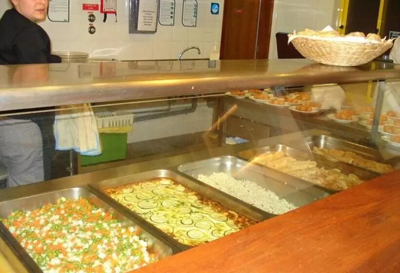 هاستل Caparica Sun Centre