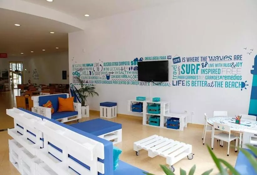 هاستل Caparica Sun Centre