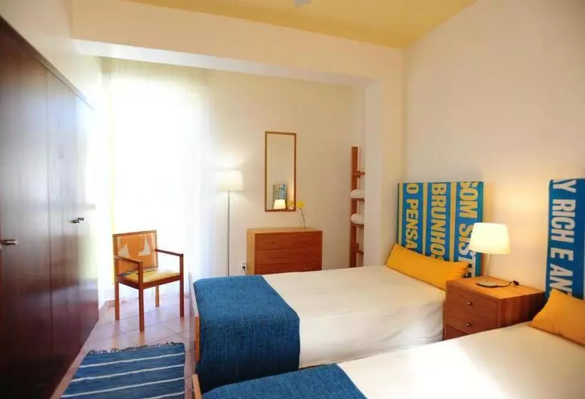 هاستل Caparica Sun Centre