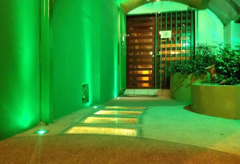 ユースホステル Hostal Terra 1   Andalucía