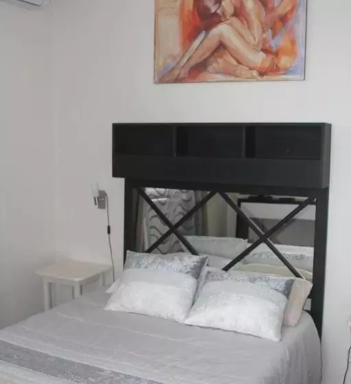 ユースホステル Moradia Familiar Novavista   T3