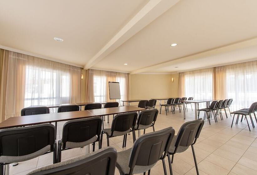 Отель Aqua Blue