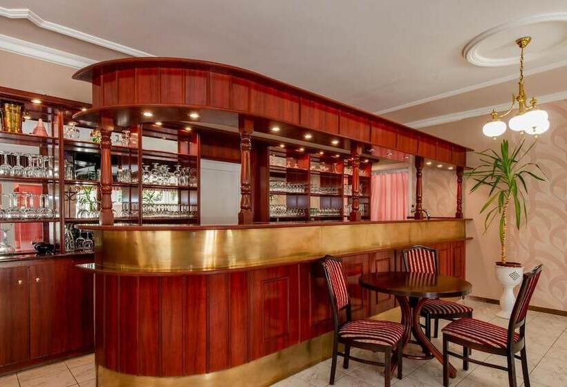 Отель Aqua Blue