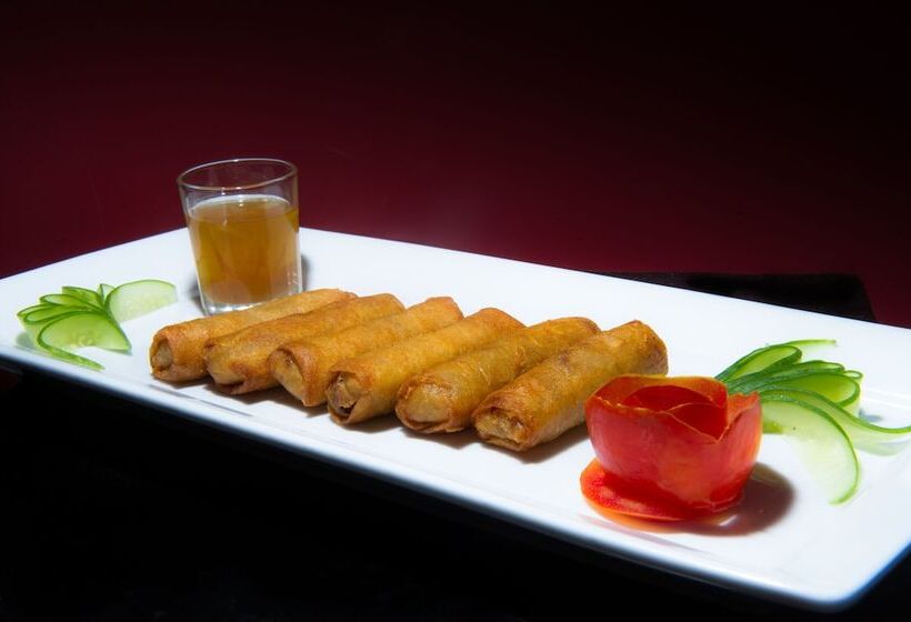 هتل Baystone Resort