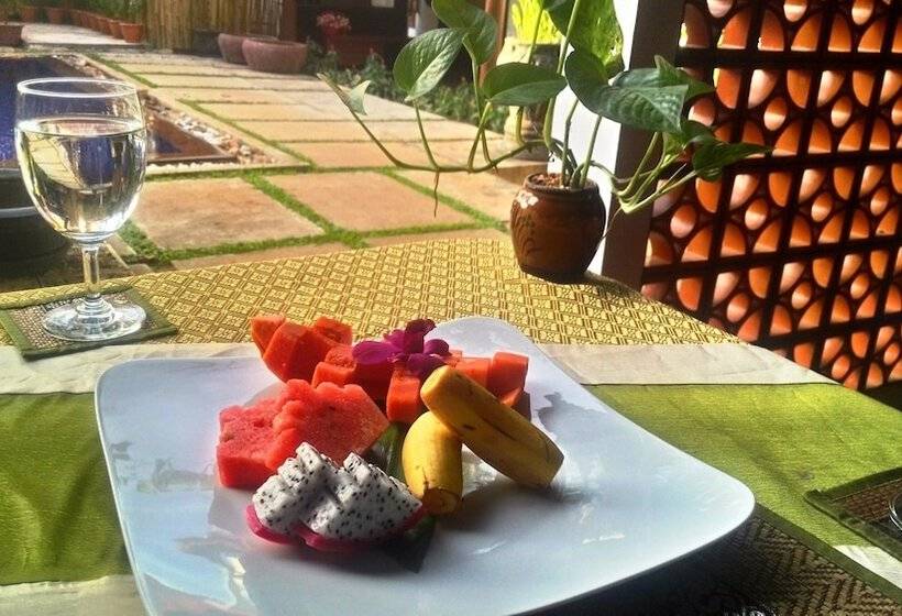 هتل Baystone Resort