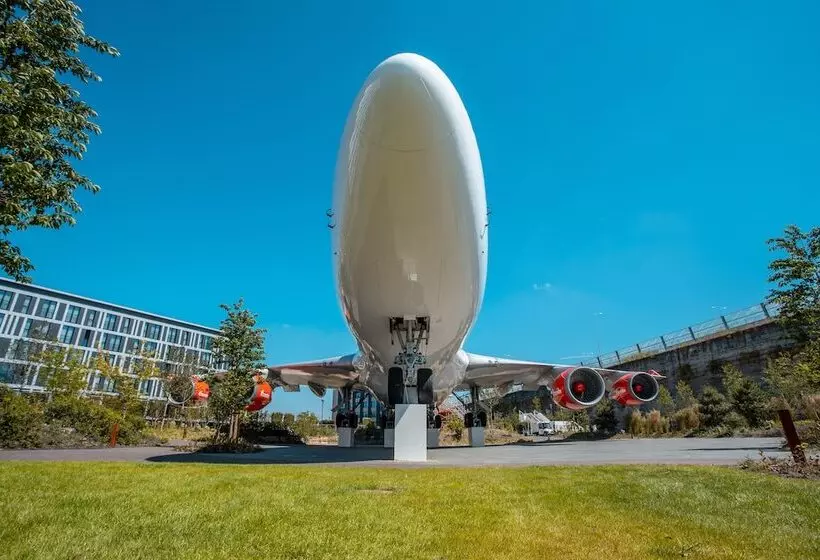 Hotelli Corendon Village Amsterdam