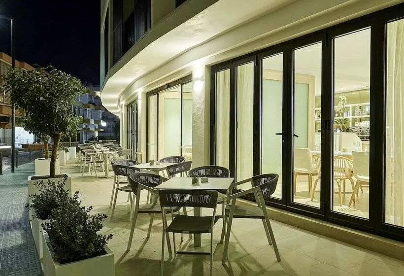 ホテル Eurostars Ibiza