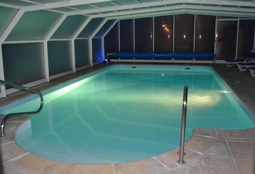 호텔 Hôtel Le Trécelin