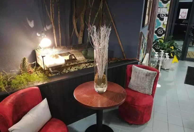 Hotelli Le New Salin 2