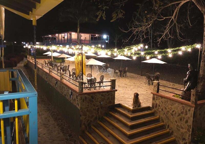 ホテル Campestre Reino Quindiano