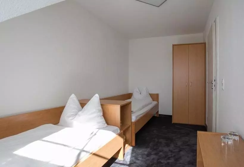 ホテル Strandrauber