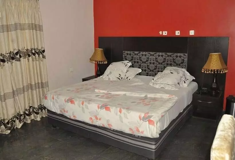 هتل Transtell Suites & Apartments