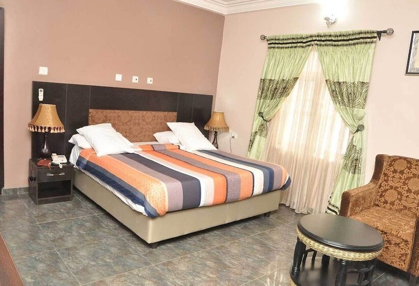 هتل Transtell Suites & Apartments