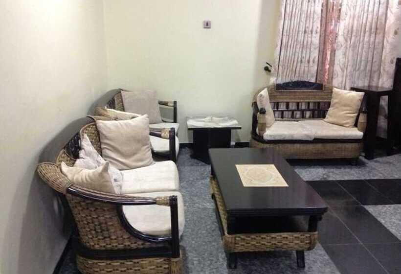 هتل Transtell Suites & Apartments