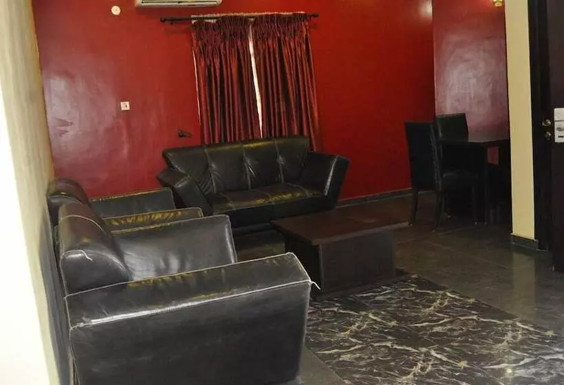 هتل Transtell Suites & Apartments
