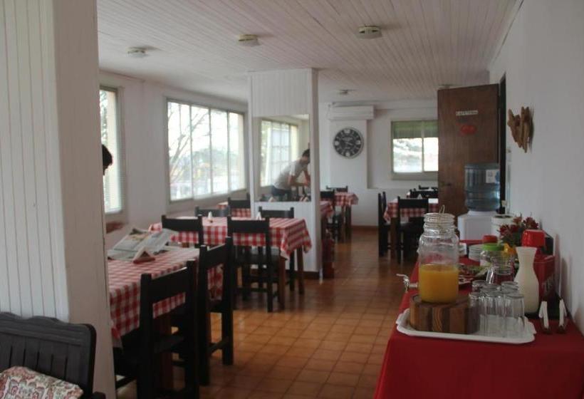 Hotel Vuelta Del Ombu