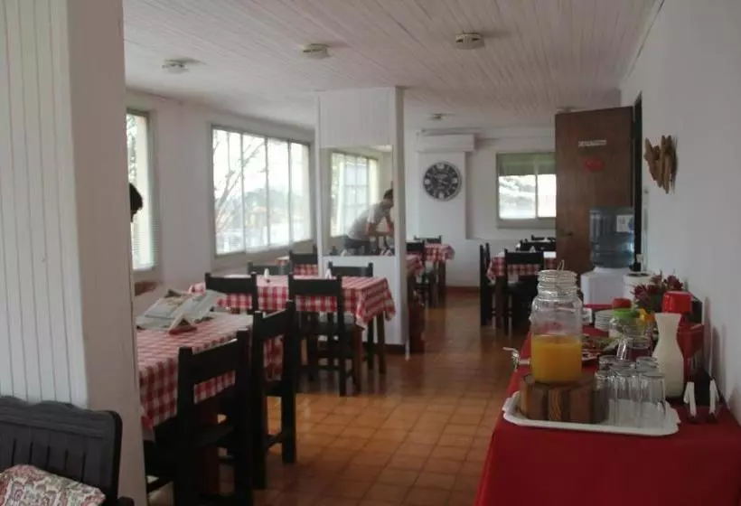 ホテル Vuelta Del Ombu