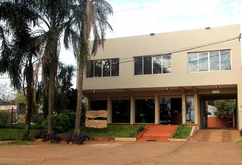 ホテル Vuelta Del Ombu