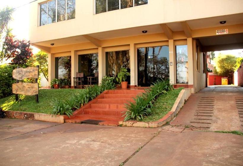 Hotel Vuelta Del Ombu