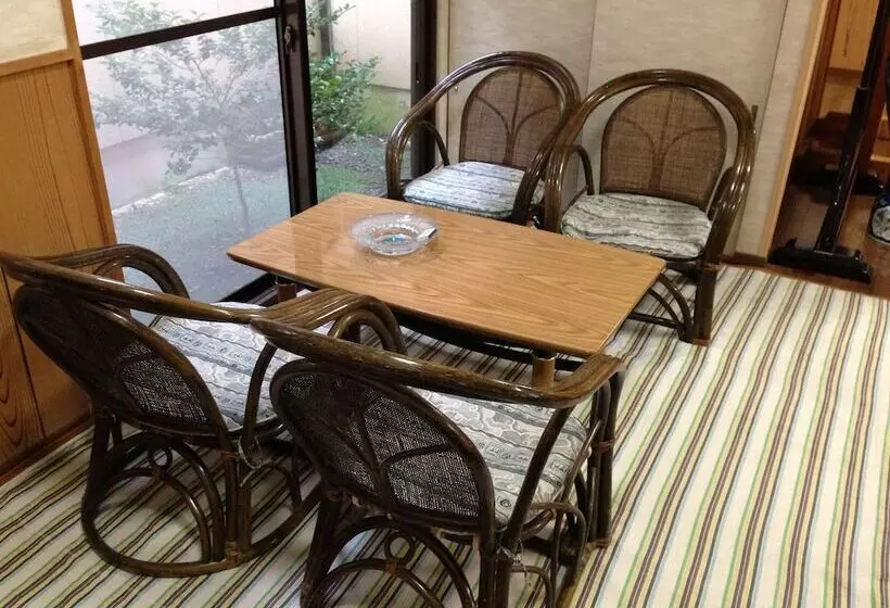 Ryokan Minshuku Unzen