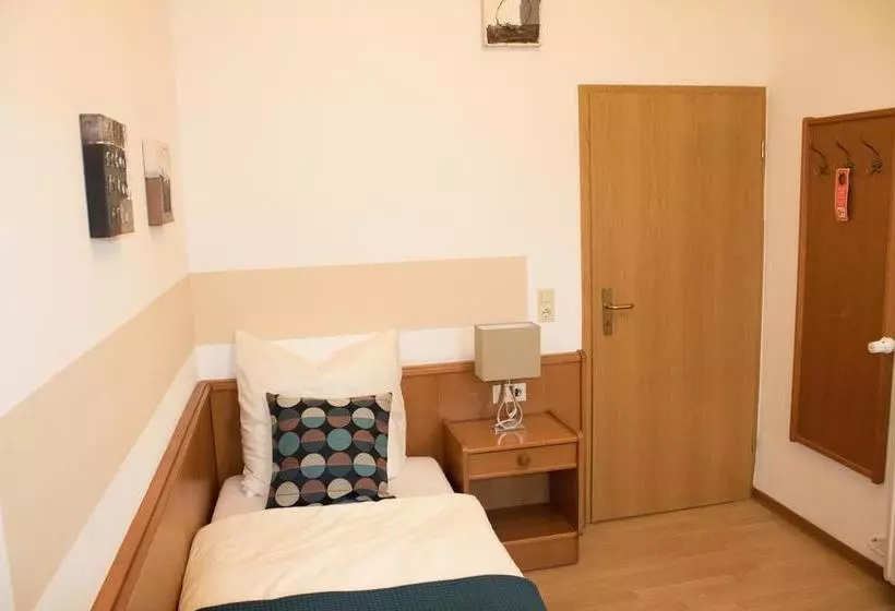 ホテル Stadt Rüsselsheim