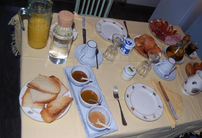 El Capricho De Nieves