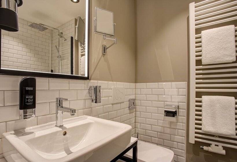 Boutique Hotel 125 Hamburg Airport By Ina