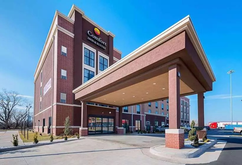 Hotelli Comfort Inn & Suites Oklahoma City Near Bricktown