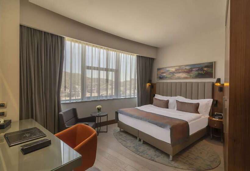 בית מלון כפרי Crowne Plaza Cappadocia   Nevsehir, An Ihg