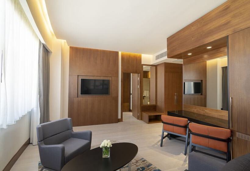 בית מלון כפרי Crowne Plaza Cappadocia   Nevsehir, An Ihg