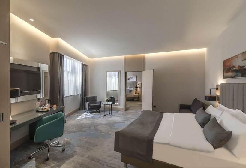 בית מלון כפרי Crowne Plaza Cappadocia   Nevsehir, An Ihg