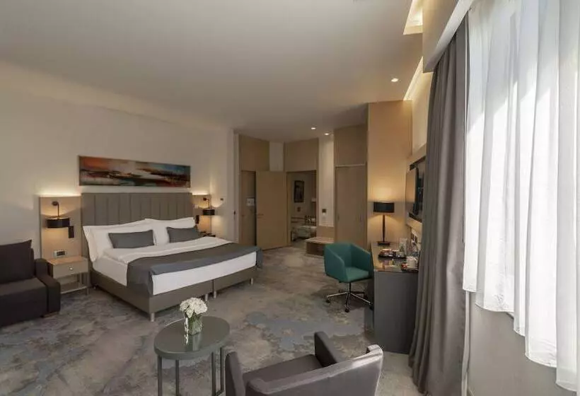 ホテル Crowne Plaza Cappadocia   Nevsehir, An Ihg