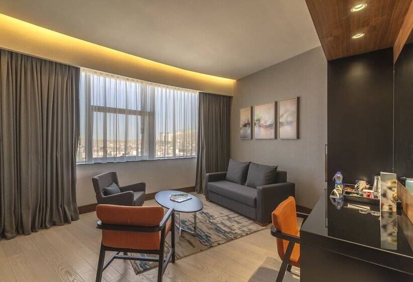 בית מלון כפרי Crowne Plaza Cappadocia   Nevsehir, An Ihg