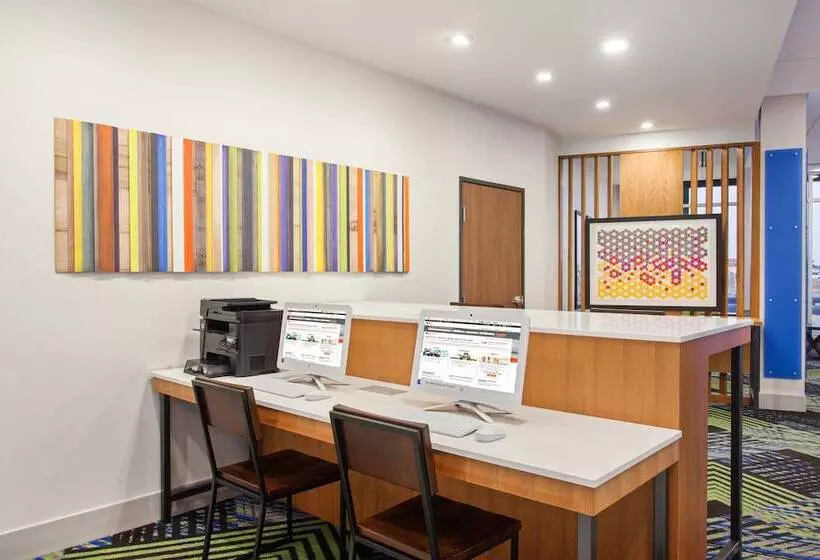 Hotelli Holiday Inn Express & Suites   Moses Lake, An Ihg