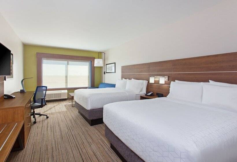 Отель Holiday Inn Express & Suites   Moses Lake, An Ihg