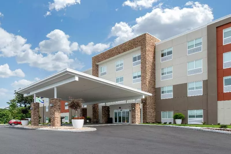 Hotelli Holiday Inn Express & Suites Alachua   Gainesville Area, An Ihg