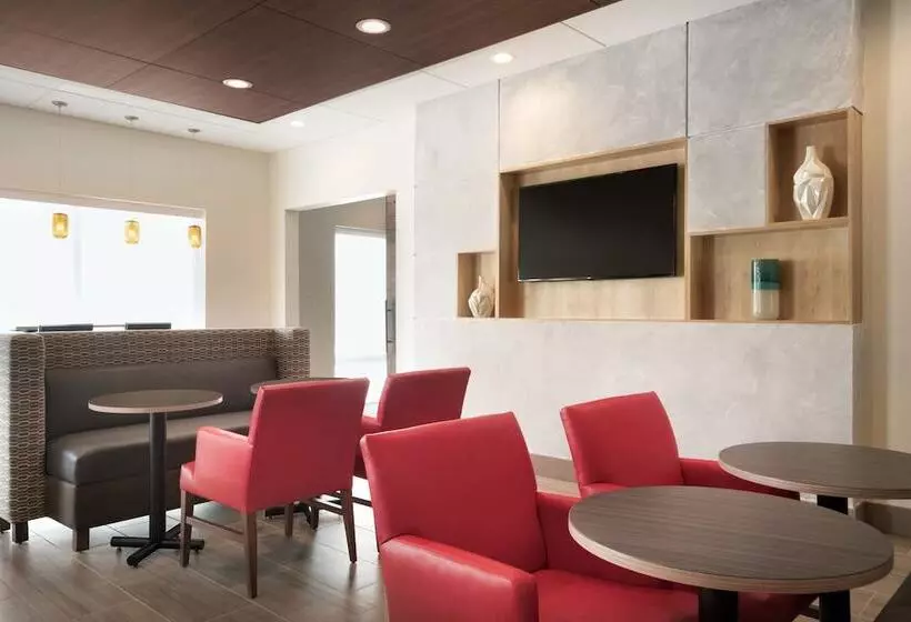 Hotelli Holiday Inn Express & Suites   Cincinnati South   Wilder, An Ihg