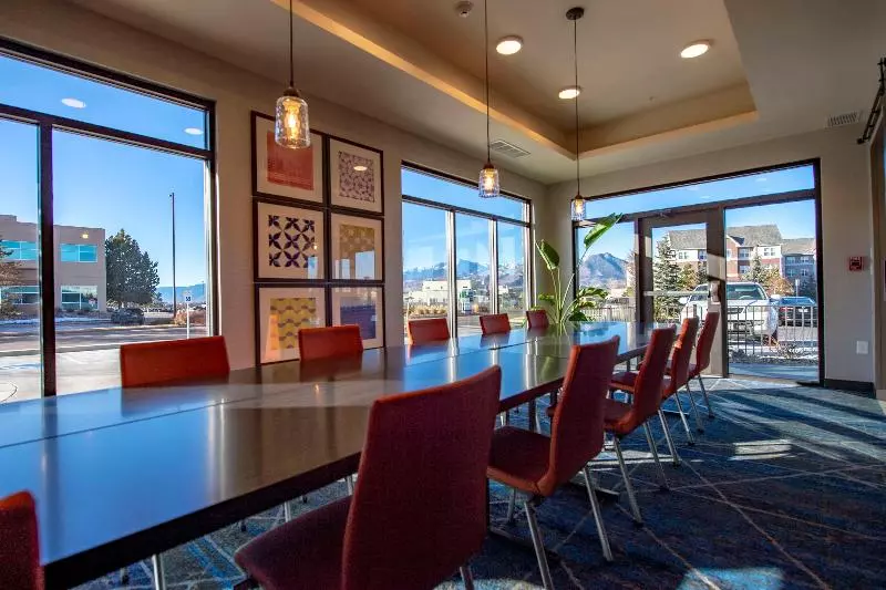ホテル Holiday Inn Express & Suites   Colorado Springs Afa Northgate, An Ihg