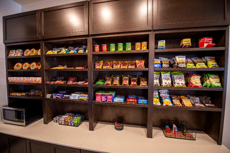 Отель Holiday Inn Express & Suites Colorado Springs Afa Northgate, An Ihg