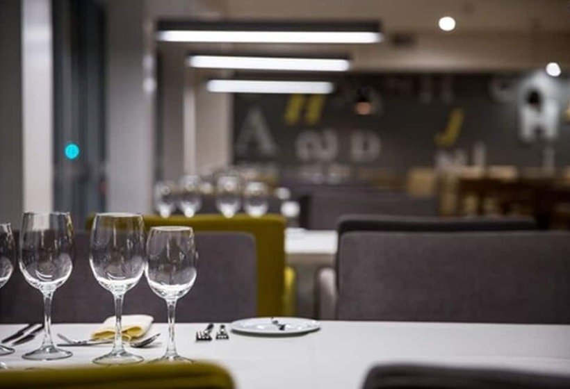 Hotelli Howard Johnson Plaza Buenos Aires