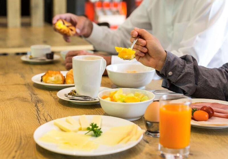 בית מלון כפרי Ibis Baden Neuenhof