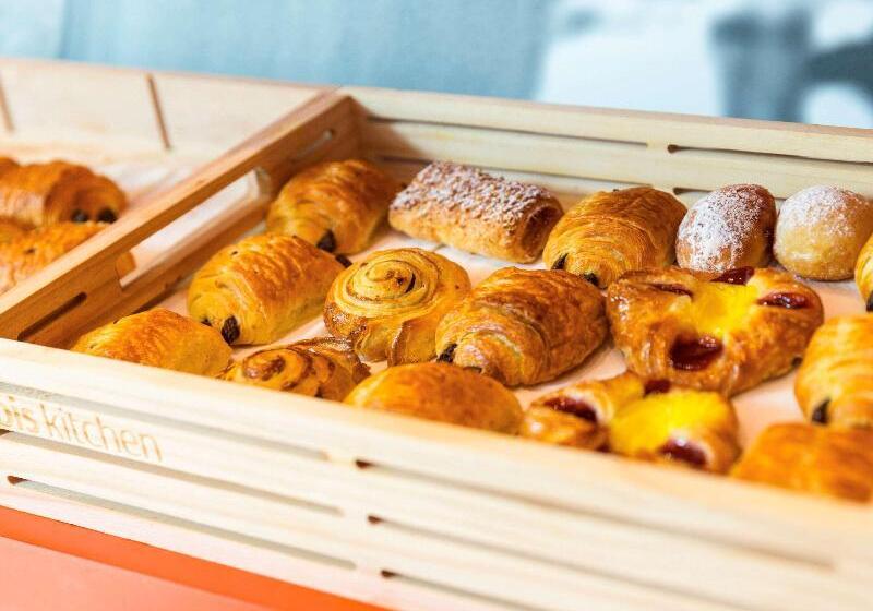 בית מלון כפרי Ibis Baden Neuenhof