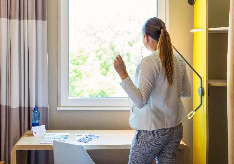 בית מלון כפרי Ibis Baden Neuenhof