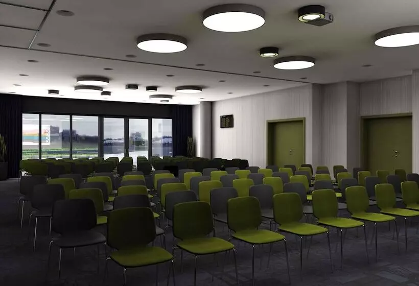 Hotelli Ibis Styles Budapest Airport